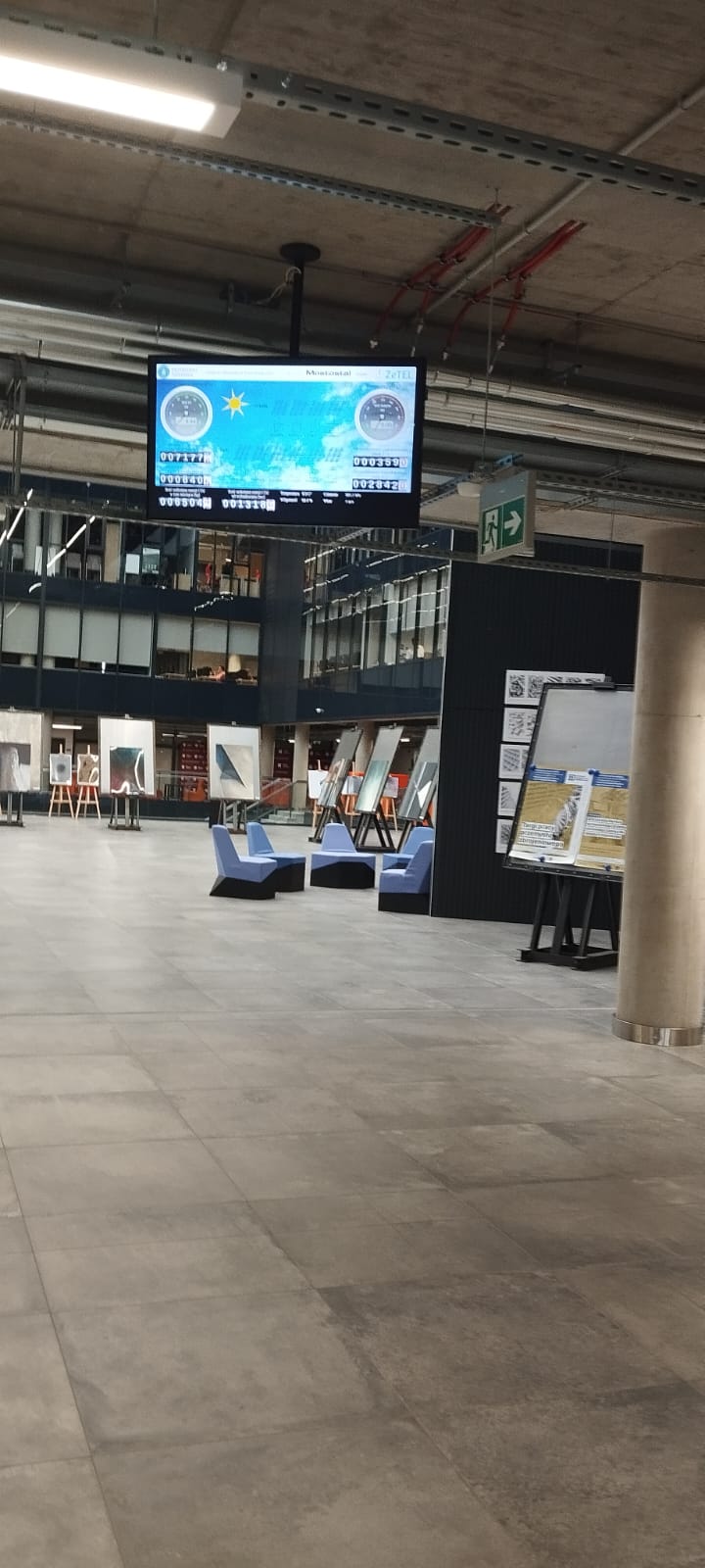 Visita de Estudo à Universidade de Tecnologia de Poznan